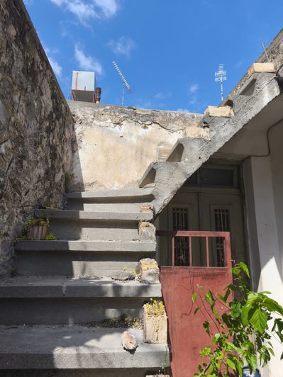 Image No.31-1 Bed House for sale