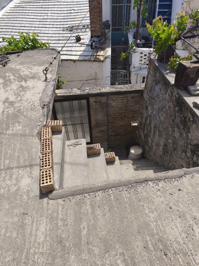 Image No.37-1 Bed House for sale