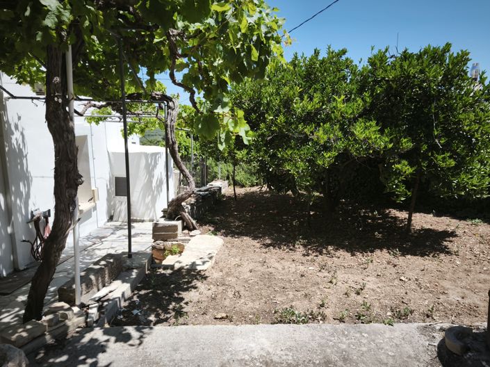 Image No.20-3 Bed House for sale