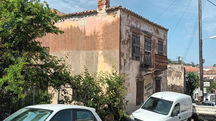 Image No.4-House for sale