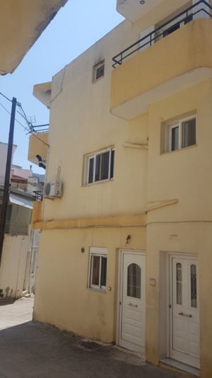 Image No.3-2 Bed House for sale