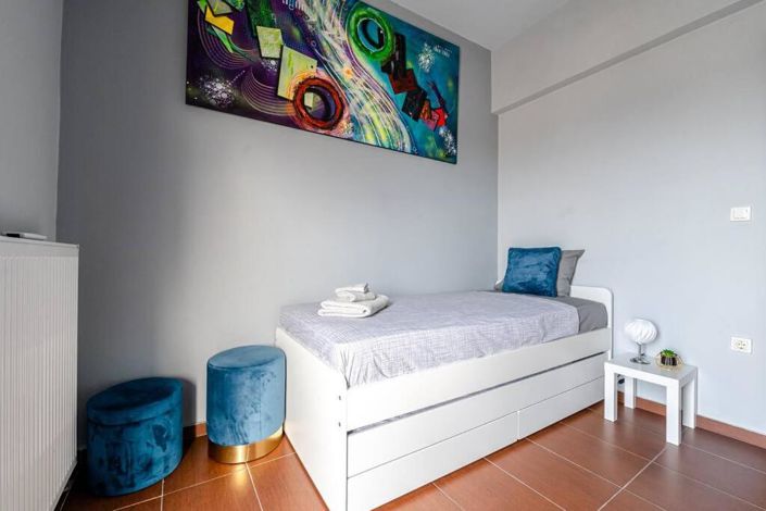 Image No.16-2 Bed House for sale