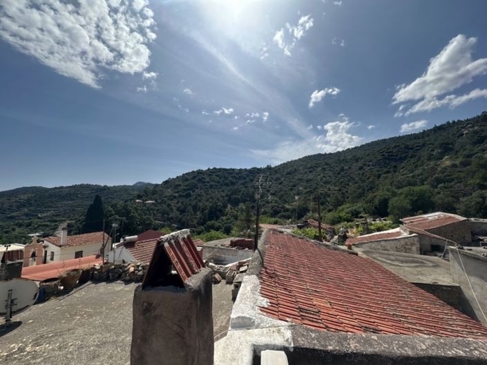 Image No.18-1 Bed House for sale