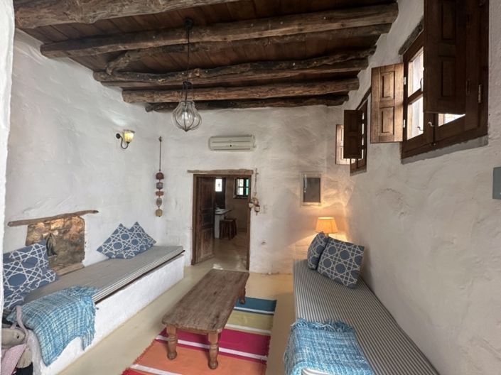 Image No.3-1 Bed House for sale