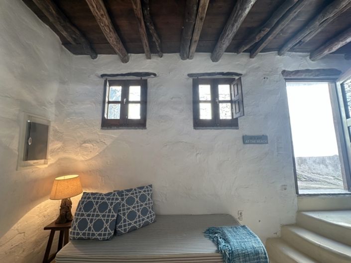 Image No.21-1 Bed House for sale