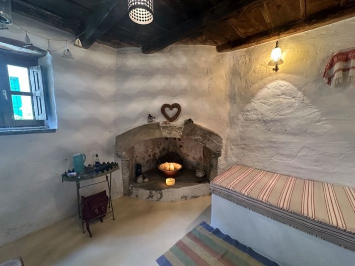 Image No.22-1 Bed House for sale