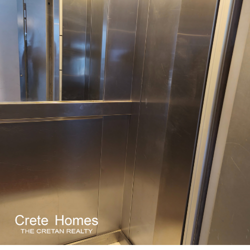 Image No.10-10 Bed Commercial for sale