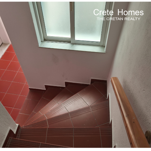 Image No.15-10 Bed Commercial for sale