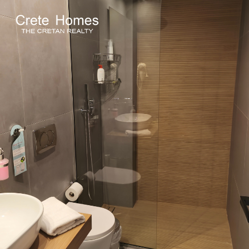 Image No.27-10 Bed Commercial for sale