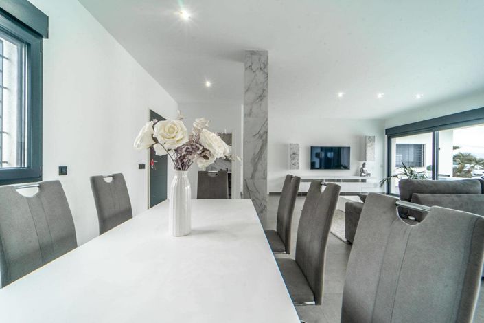 Image No.16-4 Bed Villa for sale