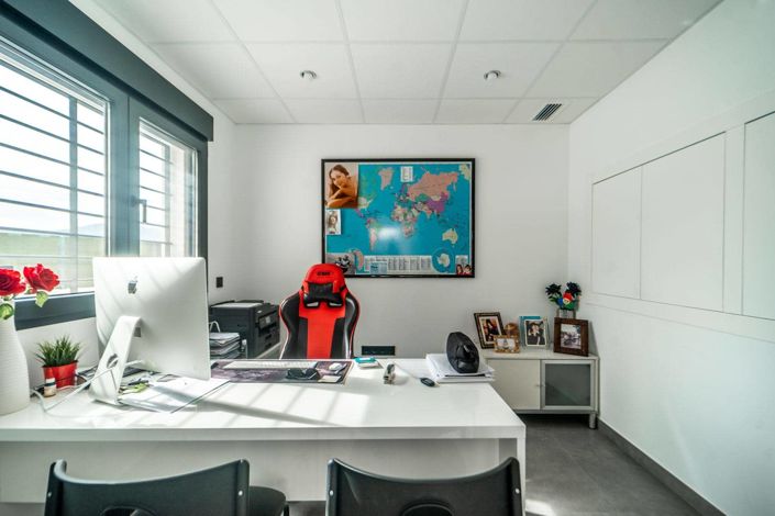 Image No.23-4 Bed Villa for sale