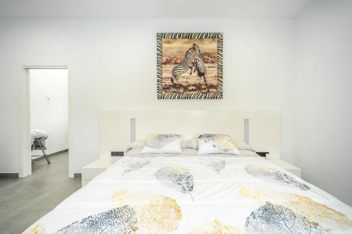 Image No.29-4 Bed Villa for sale