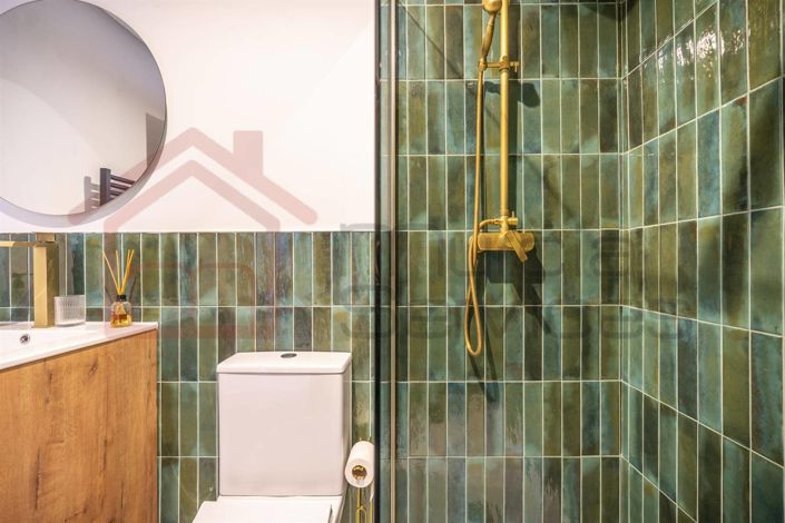 Image No.13-3 Bed Townhouse for sale