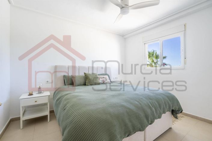 Image No.6-3 Bed Townhouse for sale