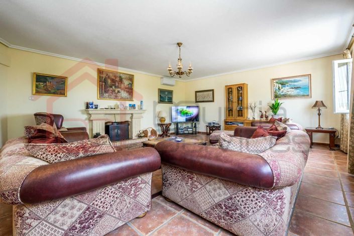 Image No.17-4 Bed Villa for sale