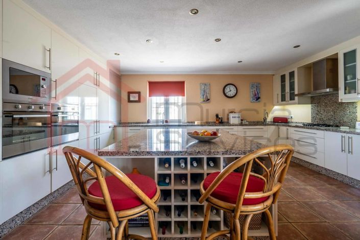 Image No.20-4 Bed Villa for sale