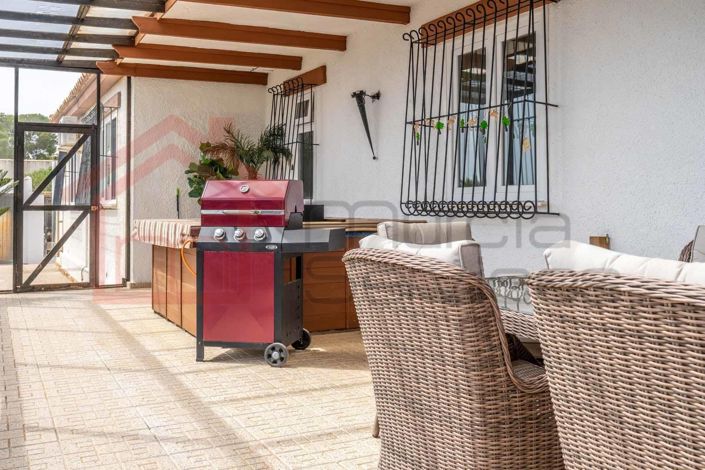 Image No.25-4 Bed Villa for sale