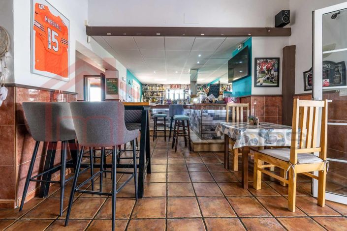 Image No.4-4 Bed Villa for sale