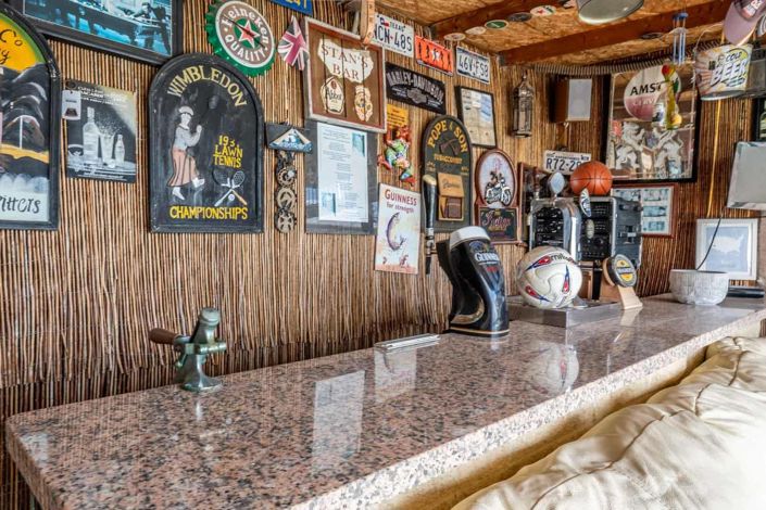 Image No.11-6 Bed Villa for sale