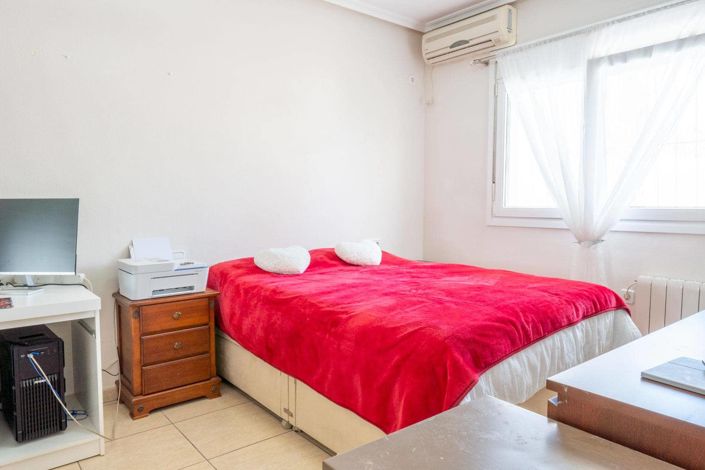 Image No.34-6 Bed Villa for sale