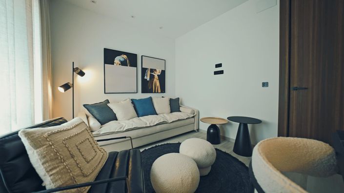 Image No.14-3 Bed Property for sale