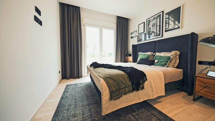 Image No.16-3 Bed Property for sale