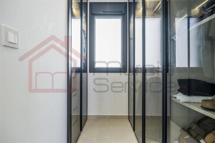 Image No.13-4 Bed Villa for sale