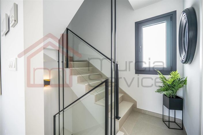 Image No.21-4 Bed Villa for sale