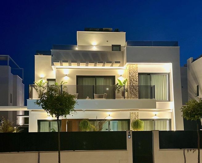 Image No.34-4 Bed Villa for sale