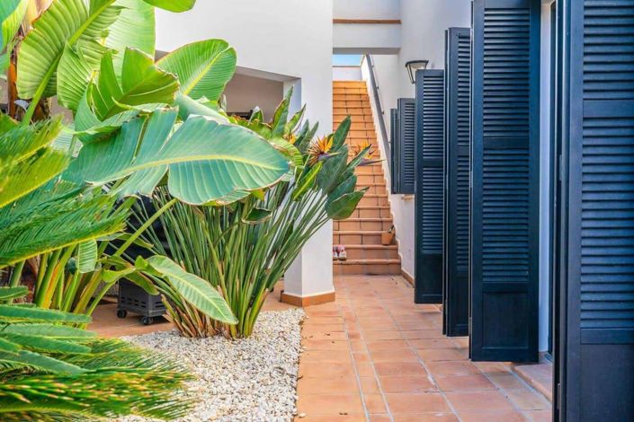 Image No.11-5 Bed Villa for sale