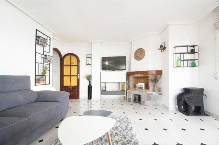 Image No.3-4 Bed Apartment for sale