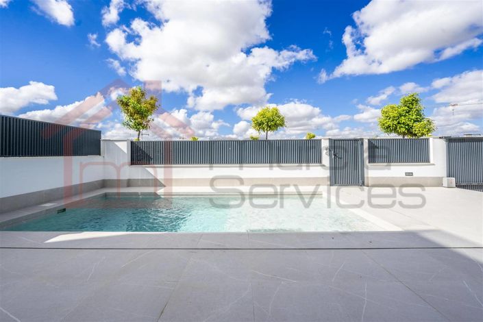 Image No.21-3 Bed Villa for sale