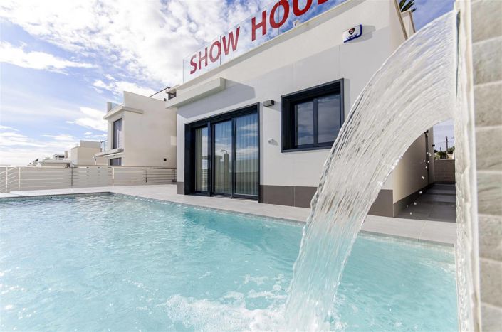 Image No.2-3 Bed Property for sale