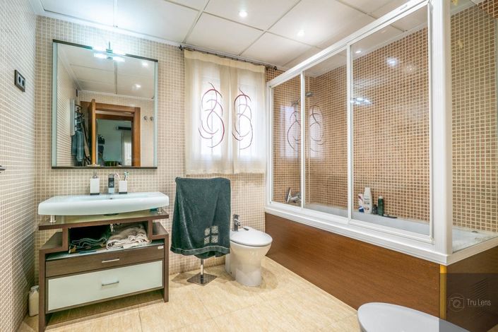 Image No.15-5 Bed Villa for sale