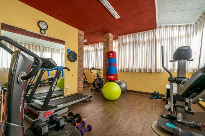 Image No.18-5 Bed Villa for sale