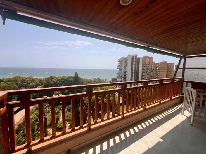 Image No.11-2 Bed Property for sale