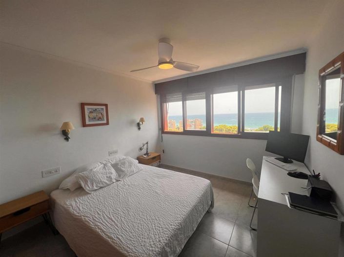 Image No.4-2 Bed Property for sale