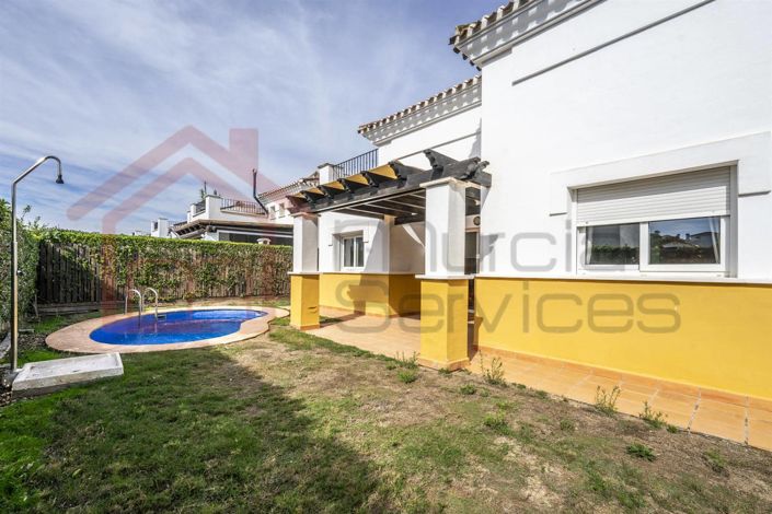 Image No.20-3 Bed Villa for sale