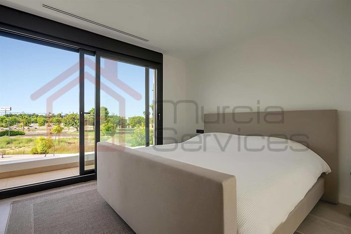 Image No.17-3 Bed Villa for sale