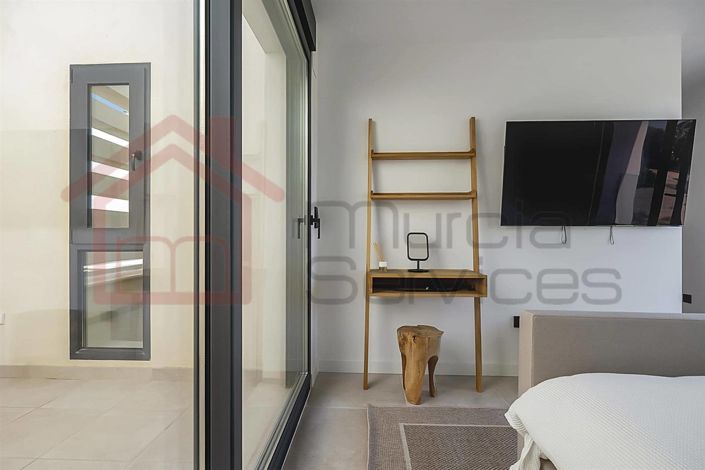 Image No.20-3 Bed Villa for sale