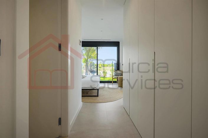 Image No.24-3 Bed Villa for sale