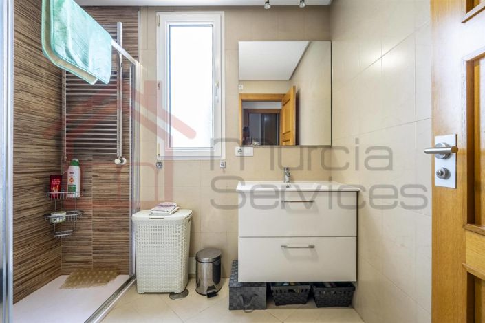 Image No.17-2 Bed Apartment for sale