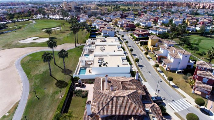 Image No.2-1 Bed Property for sale