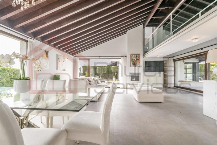 Image No.11-4 Bed Villa for sale