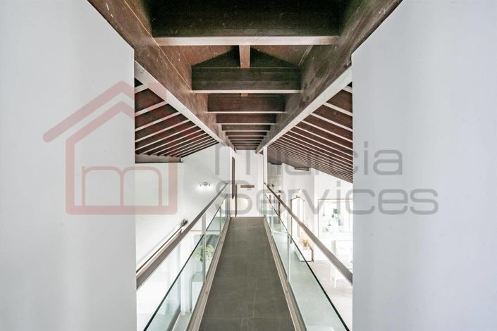 Image No.23-4 Bed Villa for sale