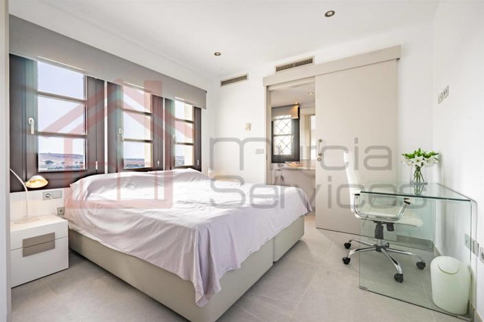 Image No.24-4 Bed Villa for sale