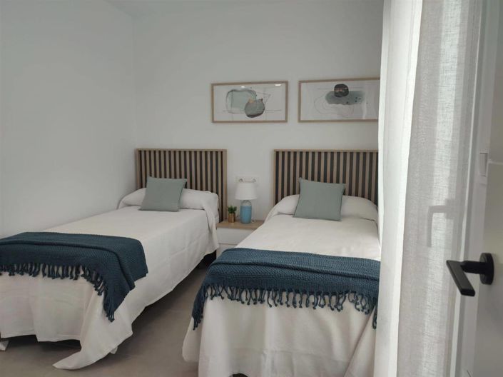 Image No.13-3 Bed Villa for sale