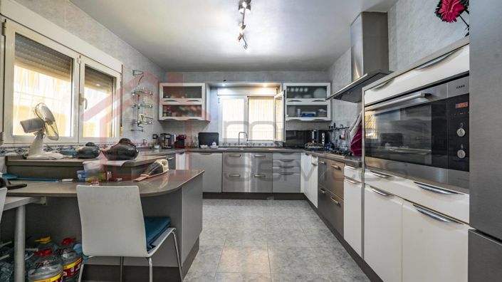 Image No.11-3 Bed Villa for sale