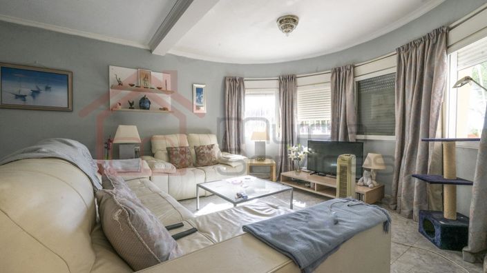 Image No.3-3 Bed Villa for sale