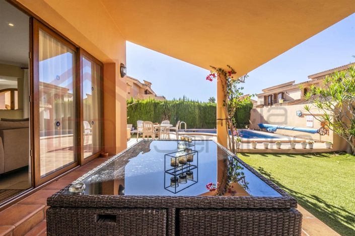 Image No.11-4 Bed Villa for sale